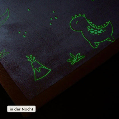 Hakuna Matte Samtmatte, Glow in the Dark Wolke Spielmatte 1.7 x 1.2 m, Dinosaurs
